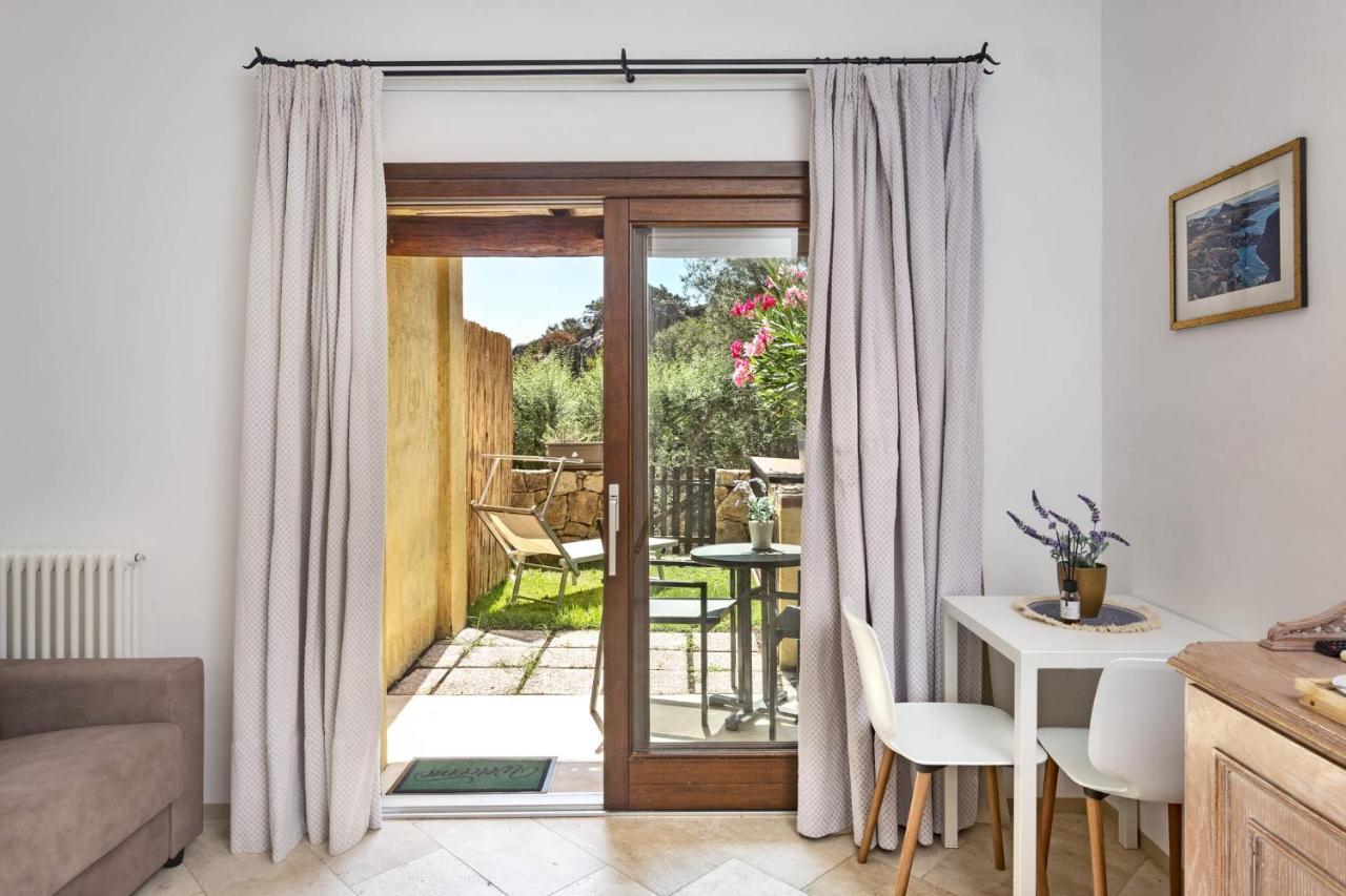 Iconic Luxury Suites Abbiadori ภายนอก รูปภาพ